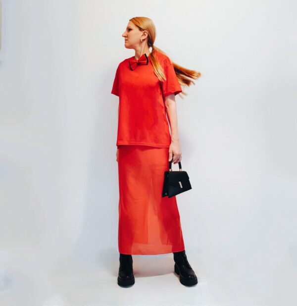 Avant-Garde Red, Bowtie Edition